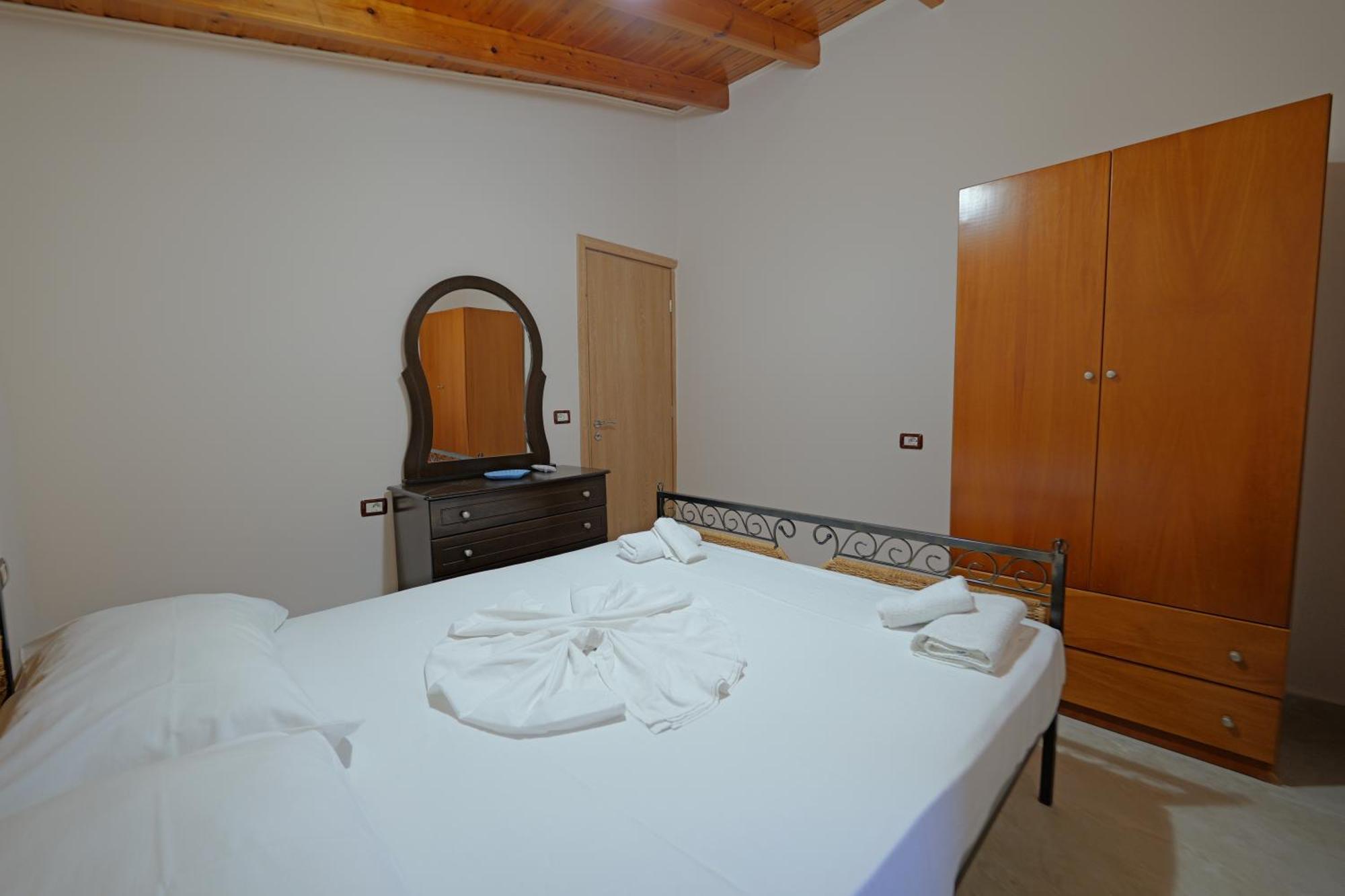 Arthur'S 4Apartments Borsh Zewnętrze zdjęcie